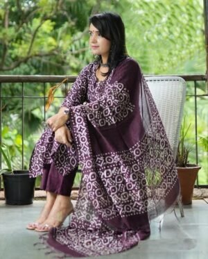 Women Viscose Printed Purple Kurta And Pant Set With Dupatta