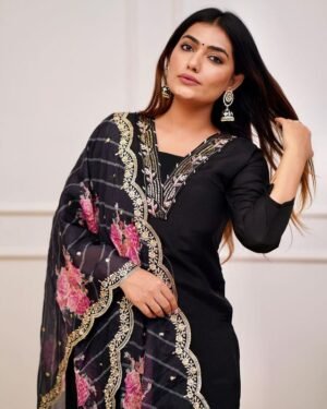 Women Viscose Printed A-Line Kurta And Pant Set With Dupatta