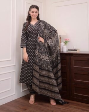 Women Viscose Printed Black Kurta And Pant Set With Dupatta