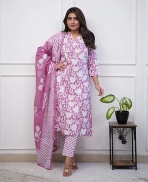 Women Viscose Floral Printed Pink Kurta And Pant Set With Dupatta