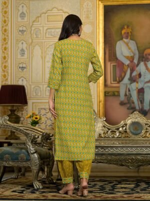 Women Green Embroidery Viscose Rayon Kurta, Pant And Dupatta Set